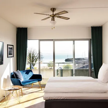 Marina Hotell 3*