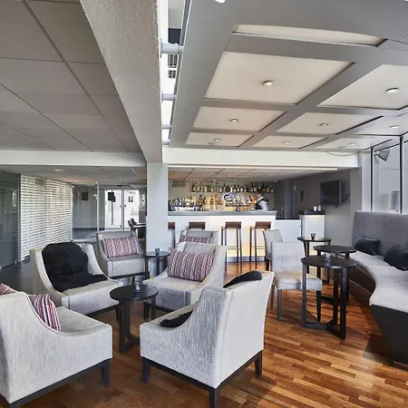 Отель Marina 3*